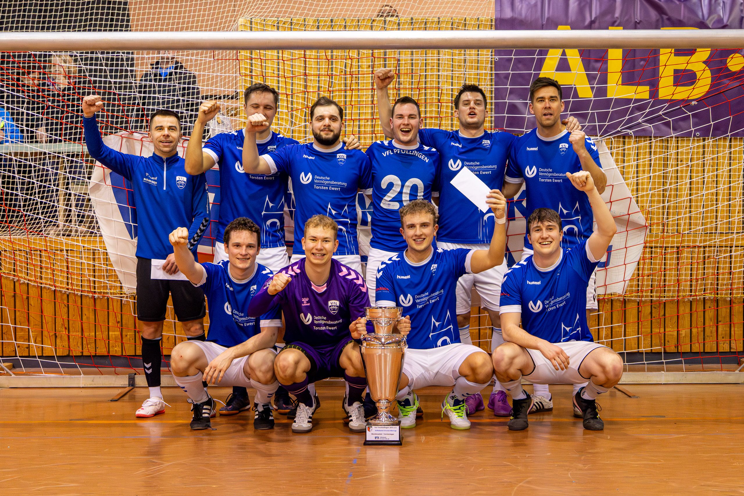 Sieger des Volksbank Ermstal Alb Cups 2025: VFL Pfullingen U23 Foto: dvorak.photos